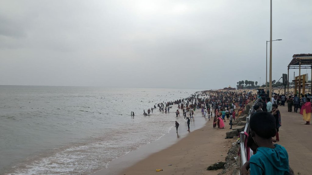 The Tiruchendur Murugan Temple, also known as Arulmigu Subramaniaswamy Temple, is a Hindu temple located in the town of Tiruchendur in the Indian state of Tamil Nadu